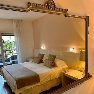 bnb-maison-r-boutique.taorminaitalyhotels.com/